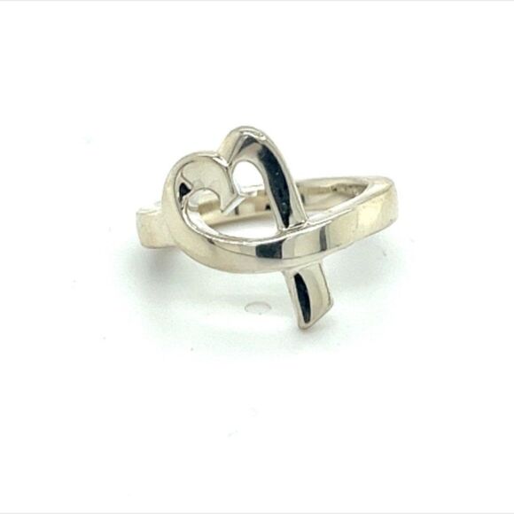 Tiffany & Co Estate Single Loving Heart Ring 6.75 Silver TIF453
